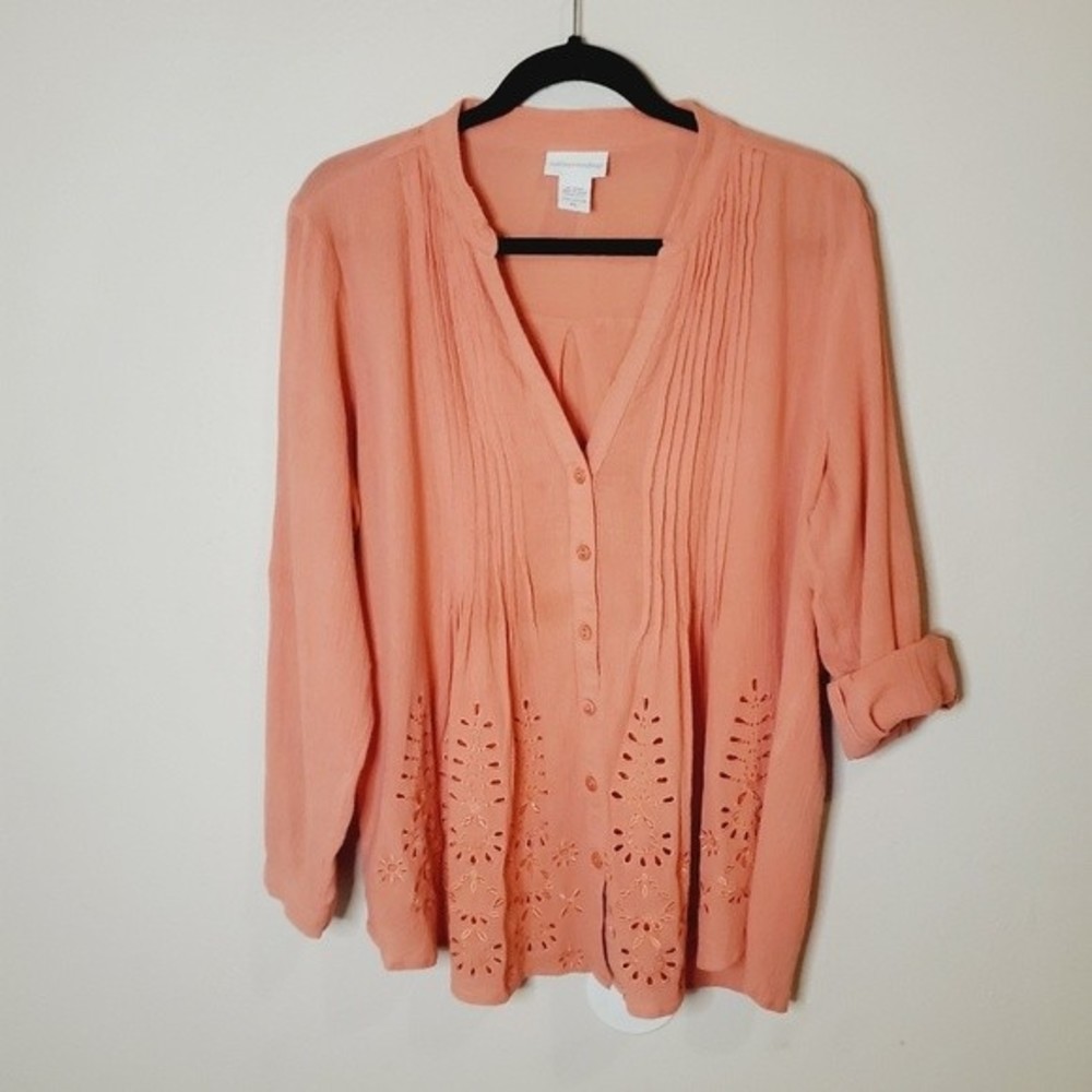 SOFT SURROUNDINGS Glam Gauze Shirt Women's Embroidered Eyelet Crinkle Top